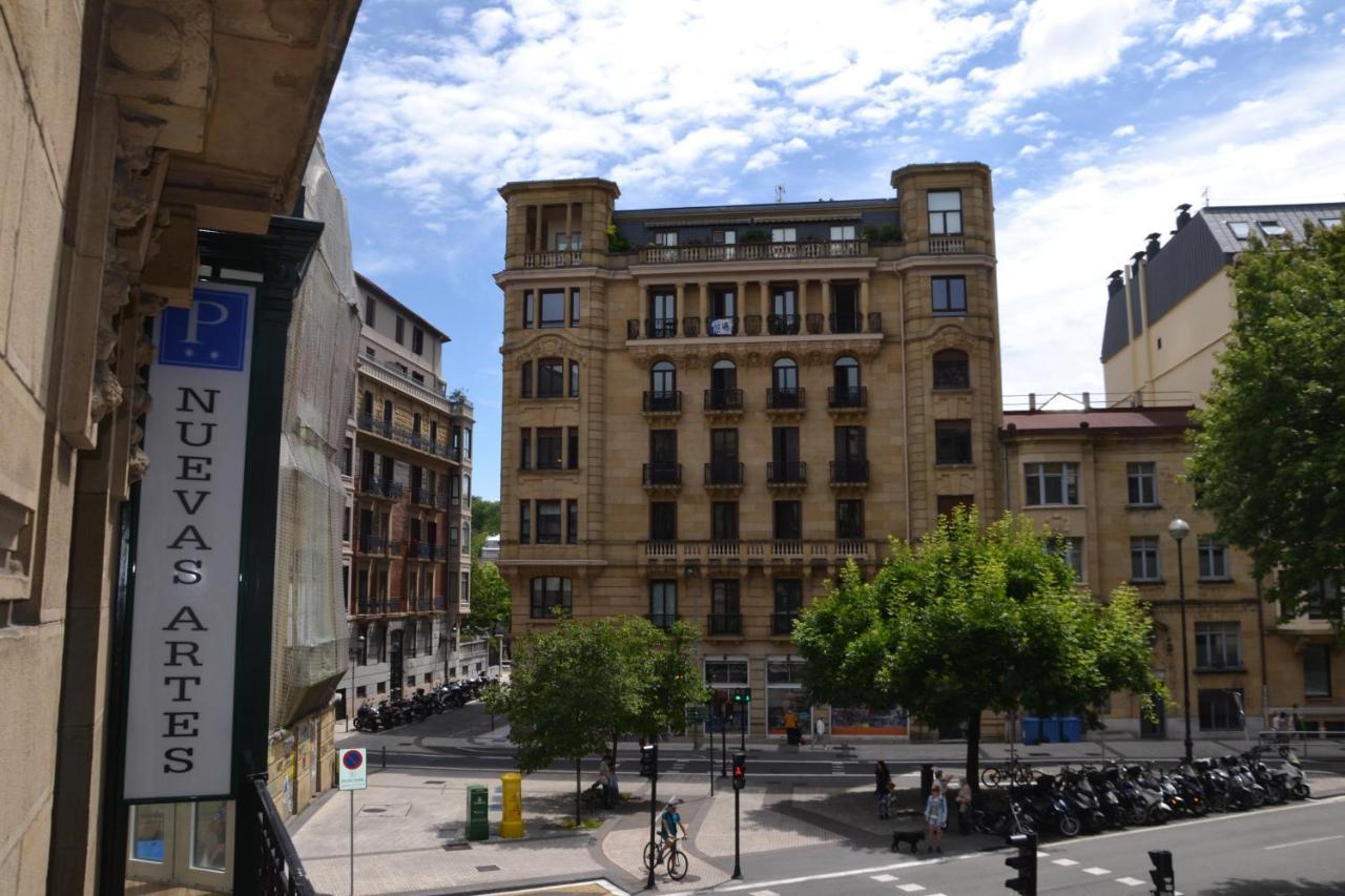 Pension Nuevas Artes San Sebastian Exterior photo