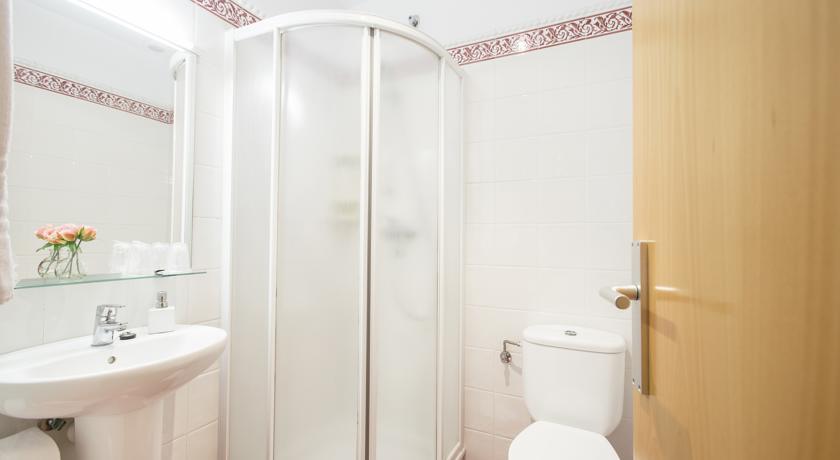 Pension Nuevas Artes San Sebastian Room photo