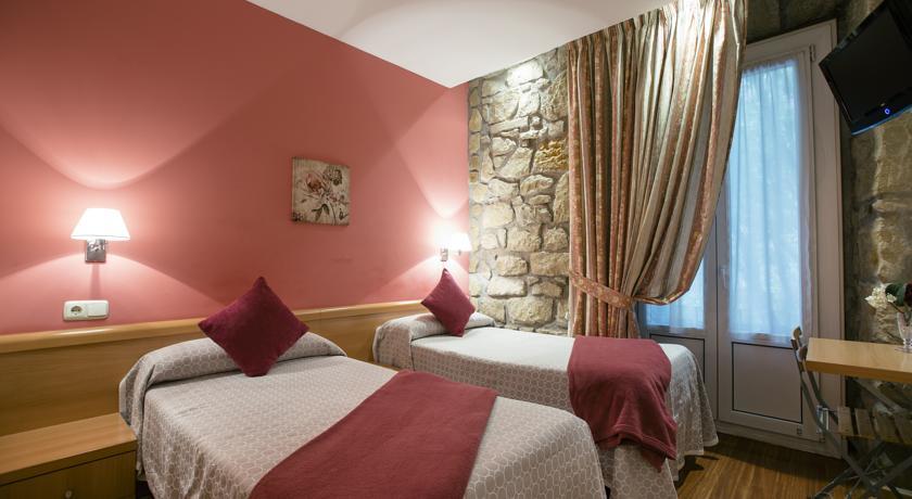 Pension Nuevas Artes San Sebastian Room photo